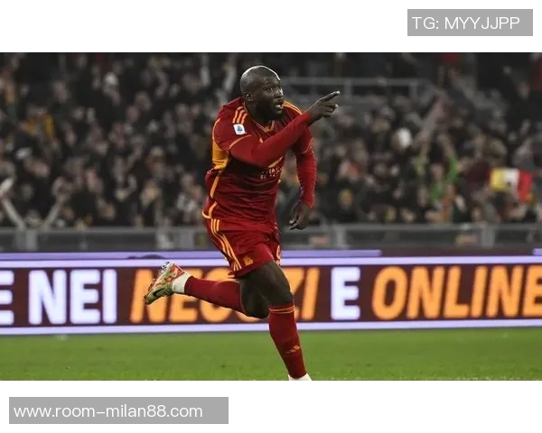 怀特首节火力全开半场贡献18分3板3助表现抢眼状态火热 怀特首节火力全开半场贡献18分3板3助表现抢眼状态火热